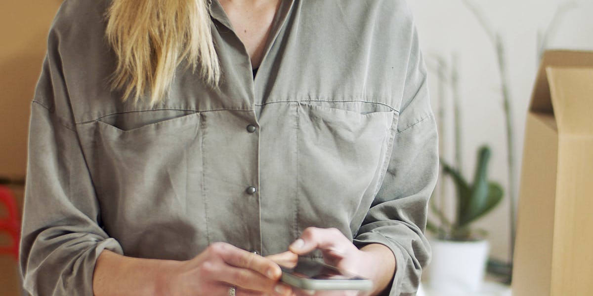 tema pronto vs personalizado ecommerce
